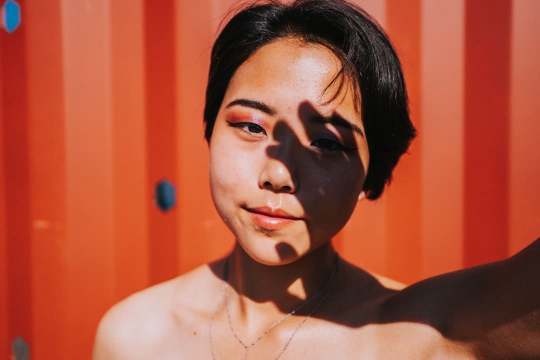 喜欢蹲着真的不是因为懒 或许是身体在偷偷 “自救”